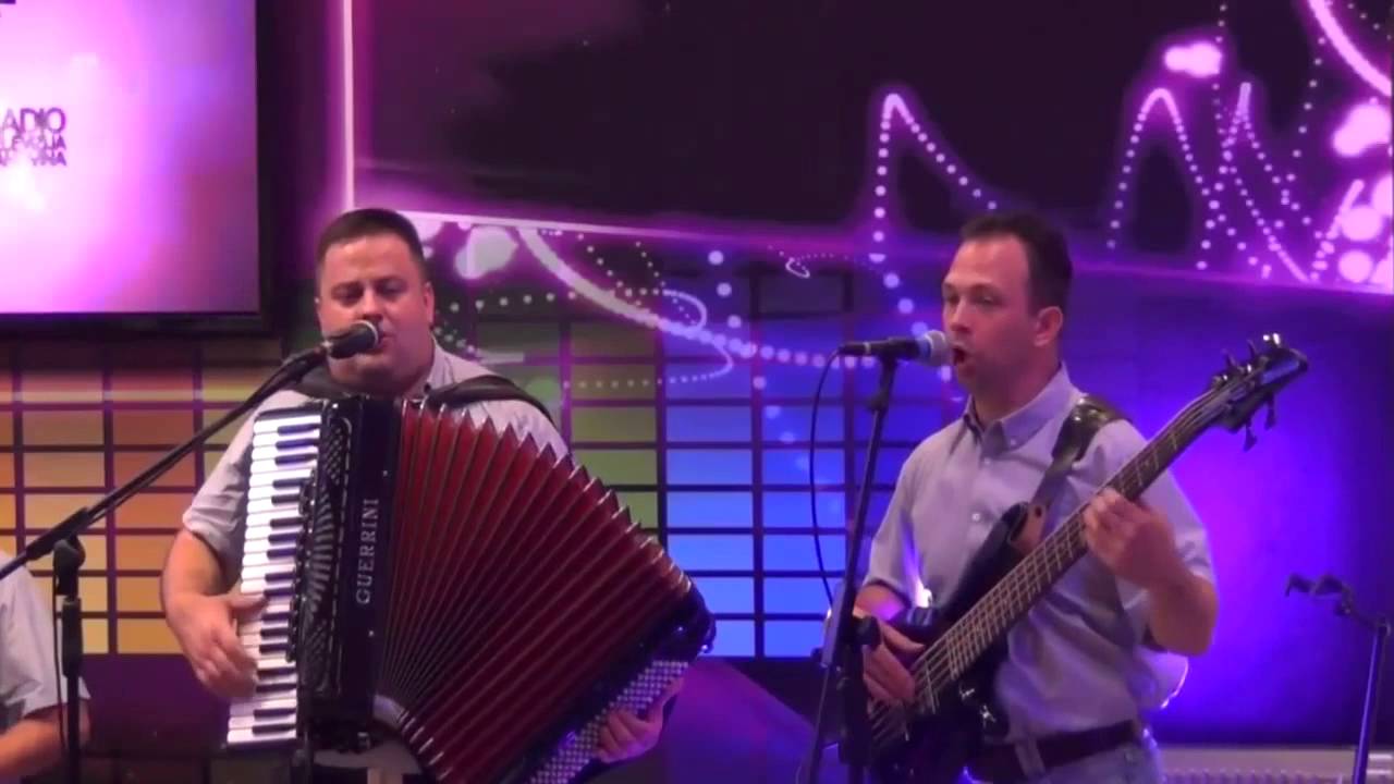 Narodni Dar - Na kapiji žena