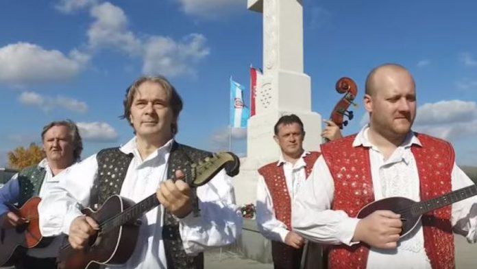 NAJBOLJI HRVATSKI TAMBURASI - PISMO VUKOVARU