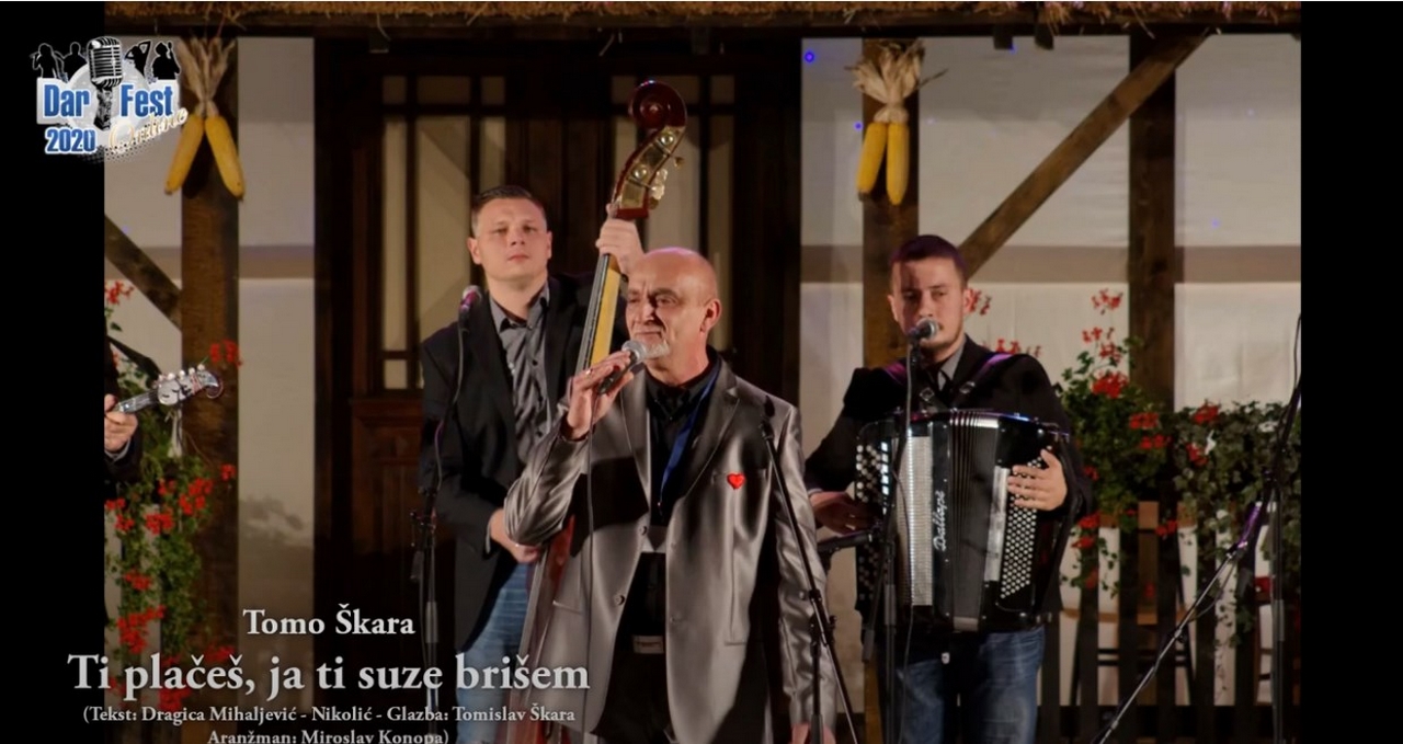 Tomo Skara Ti Places,ja ti suze brisem